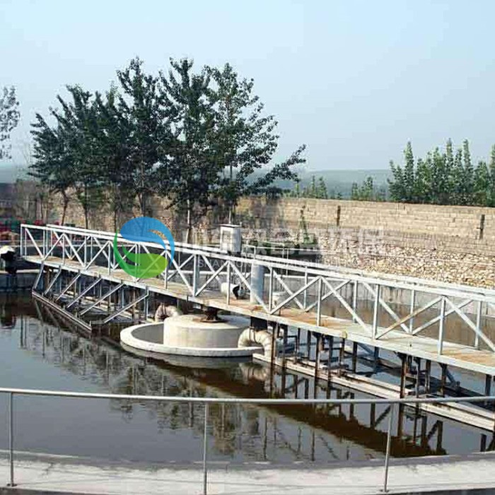 全橋式刮(吸）泥機(jī)